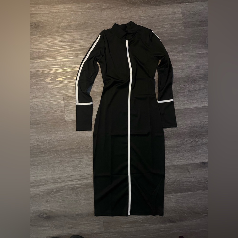 Elegant Long Sleeve Black Dress with White Accents
